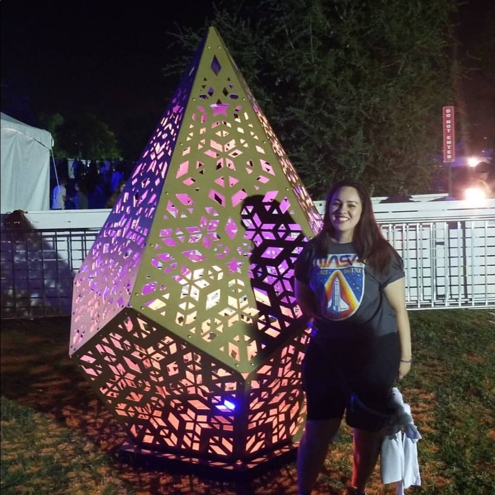 Meet your Posher, Victoria